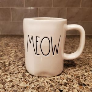 Rae dunn Meow mug